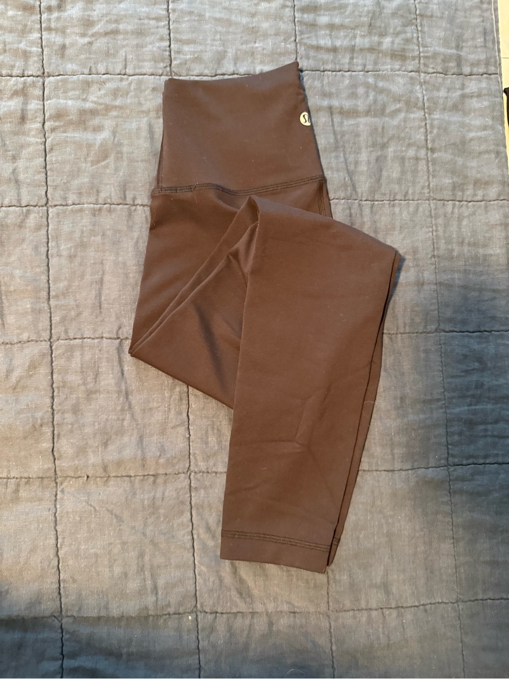 Lululemon Wundertrain 25’ - Black - Size 4